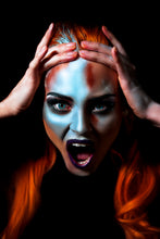 Load image into Gallery viewer, Beauty Queen